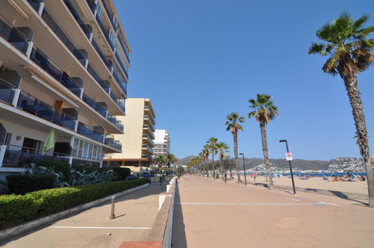 RNET - Front de Mer - Roses Costa Brava Eksteriør bilde